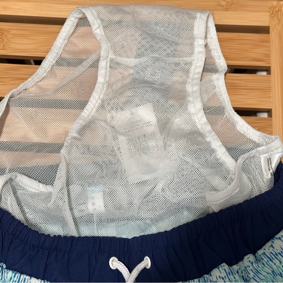 Cabana Life Men’s Coastal Cottage Swim Trunks - Size S - Picture 8 of 10